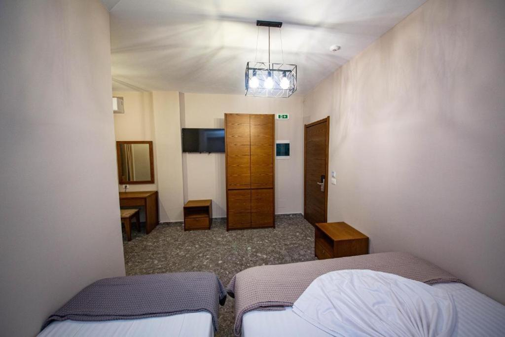 Hotel Center Ksamil Esterno foto