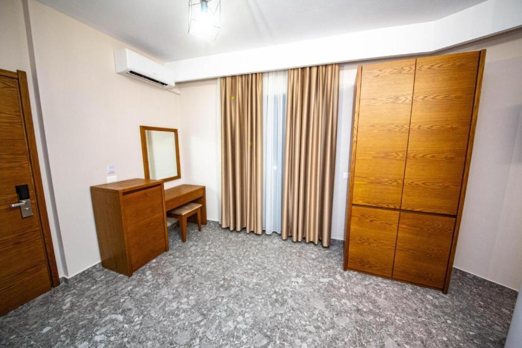 Hotel Center Ksamil Esterno foto